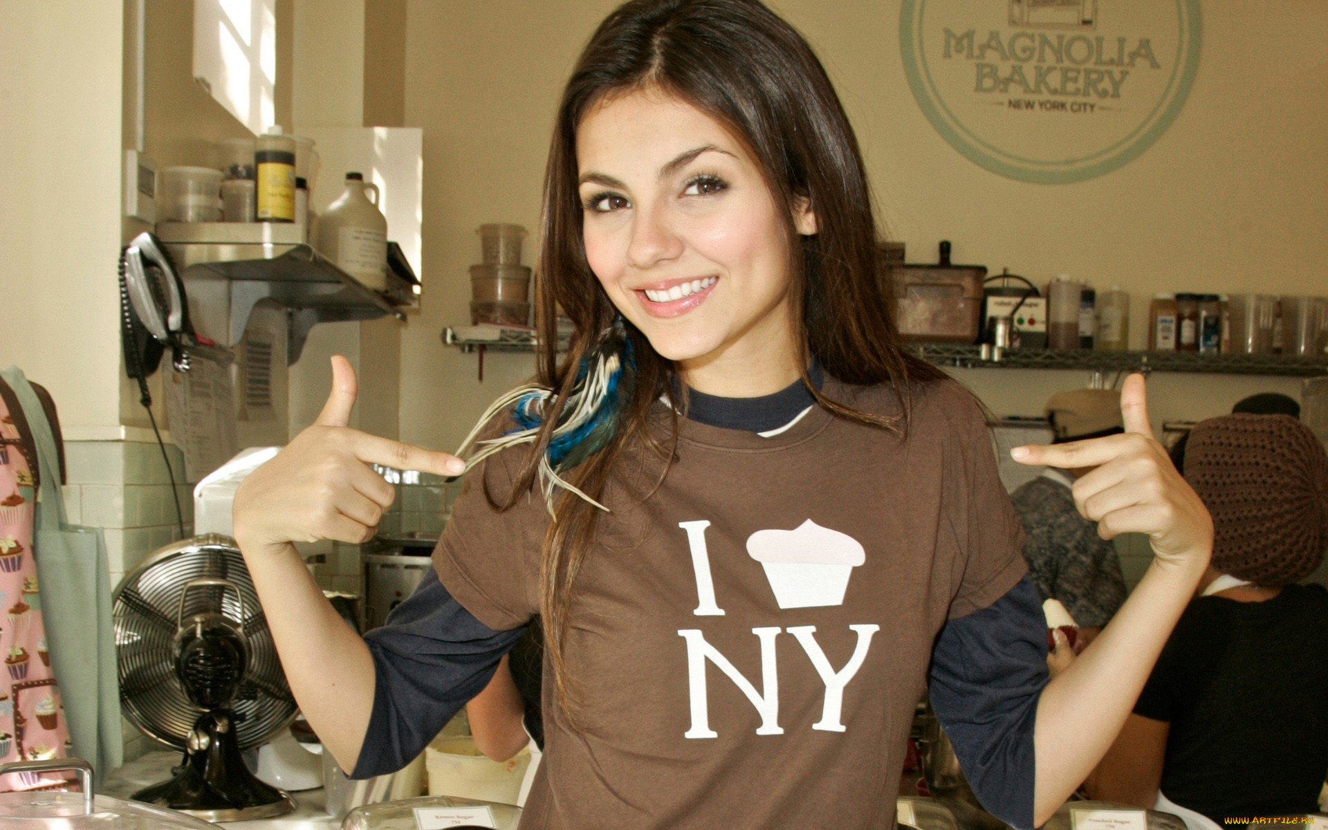 Victoria Justice, , , , 